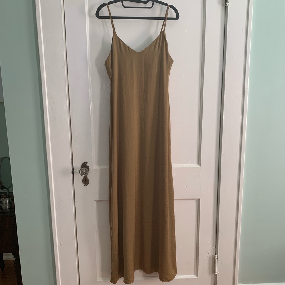Forever 21 Gold Maxi Slip Dress sz Large